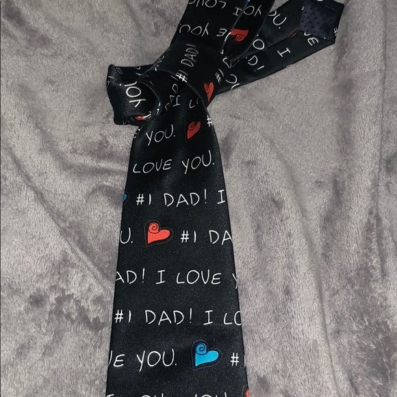 Tie - Picture 2 of 4